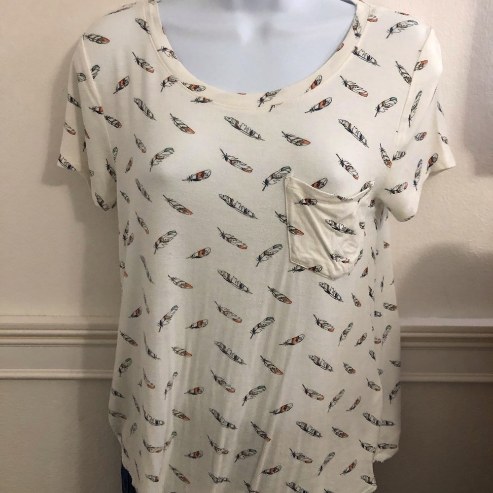 Hollister Feather Print Blouse🦚